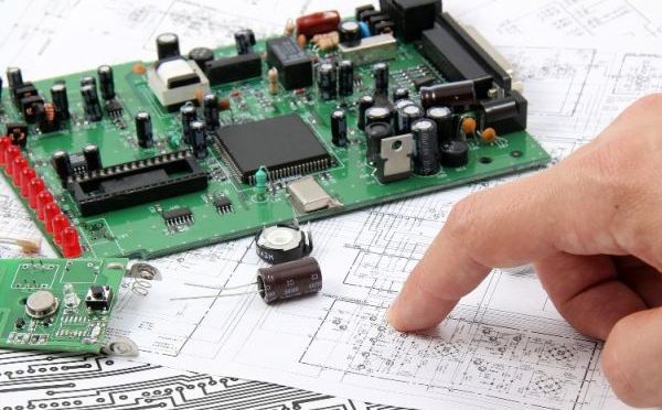 1566958502123839.jpg 電路設(shè)計(jì)圖樣工藝性審查.jpg