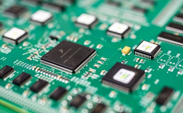 1570848299994900.jpg 覆蓋膜開窗設(shè)計.jpg