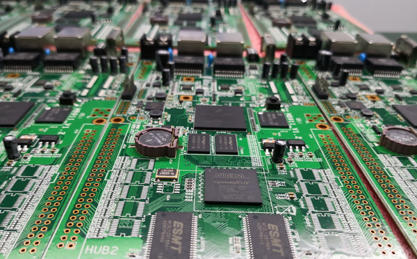 1572933742271714.jpg 電子裝聯(lián)技術(shù)的重要性.jpg