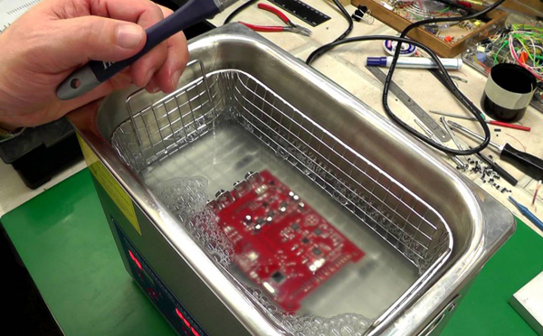 1575884925730463.jpg pcba清洗.jpg