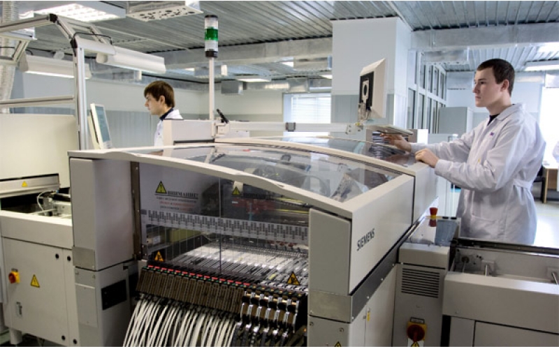 詳解電子加工廠是如何做出一塊電路板？