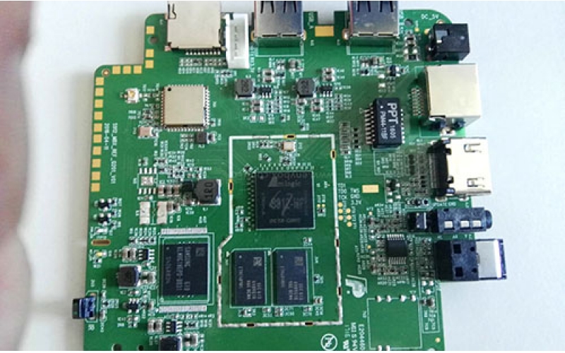 PCBA板過(guò)波峰焊時(shí)空焊是什么原因造成的？