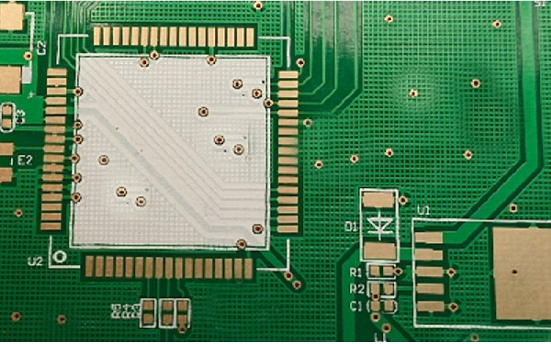 導(dǎo)通孔設(shè)計(jì)在焊盤上會(huì)造成什么問(wèn)題