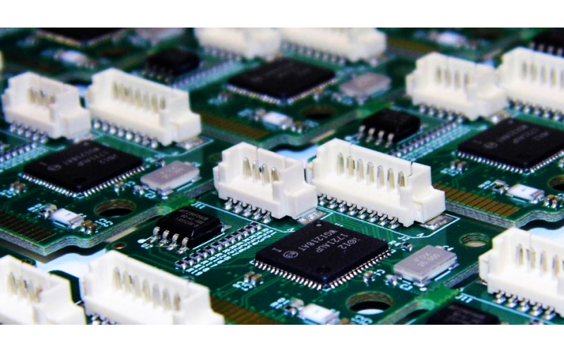 PCBA工廠的先進(jìn)貼片技術(shù)如何滿足高精度要求？