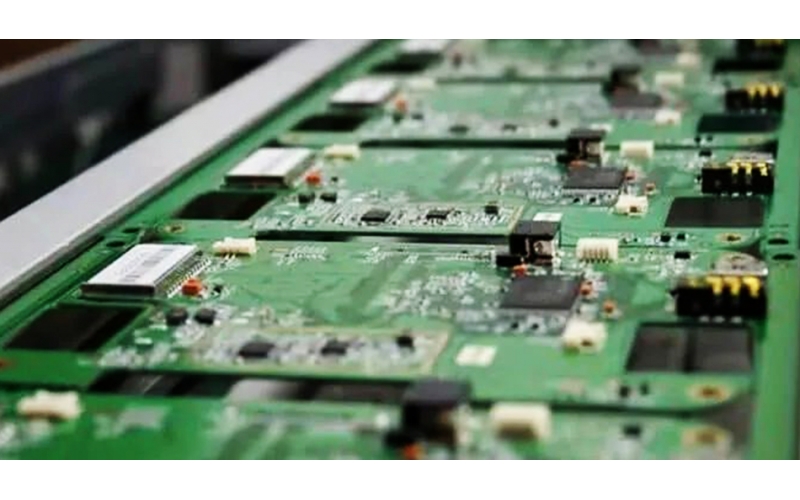 如何通過(guò)嵌入式技術(shù)提升PCBA工廠的技術(shù)實(shí)力？