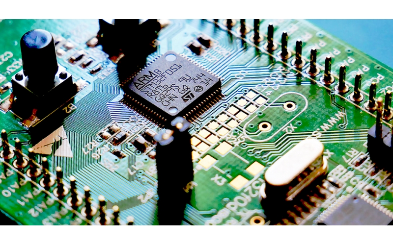 擁抱變化：PCBA工廠的柔性制造如何加速產(chǎn)品迭代？